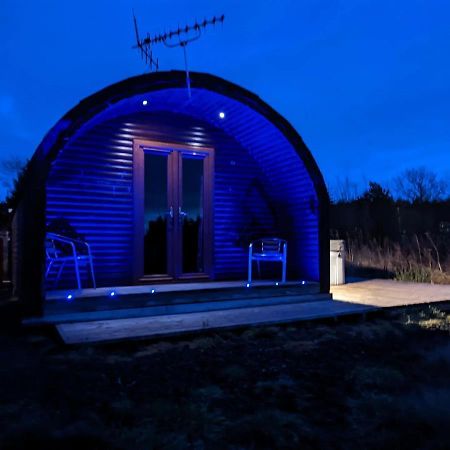 Вилла Pond View Pod 3 With Private Hot Tub -Fife - Loch Leven - Lomond Hills Kelty Экстерьер фото