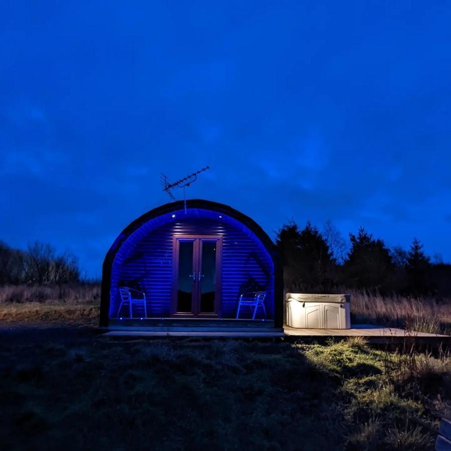 Вилла Pond View Pod 3 With Private Hot Tub -Fife - Loch Leven - Lomond Hills Kelty Экстерьер фото